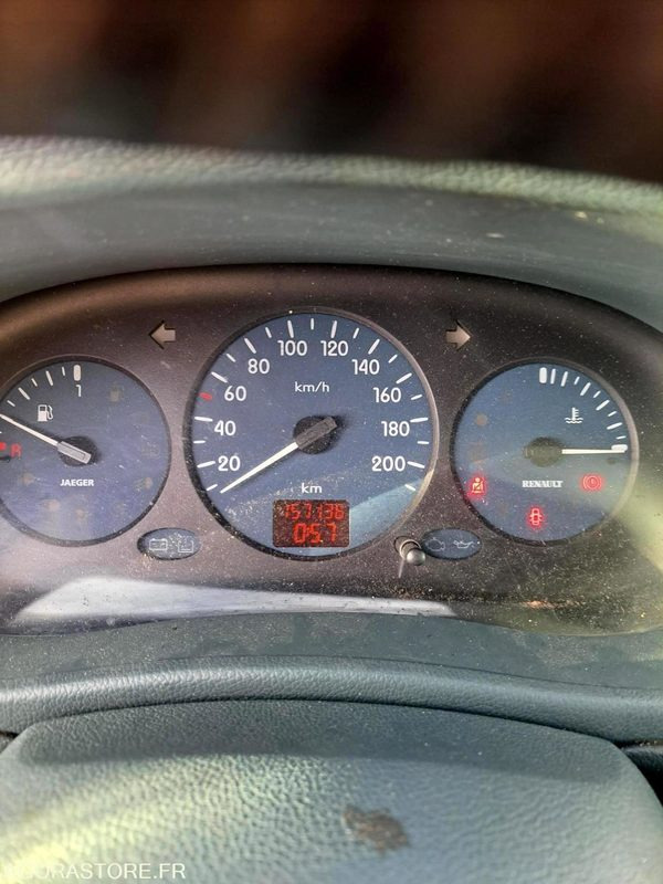 RENAULT KANGOO 157000kms 2000 - Furgão compacto: foto 4 RENAULT KANGOO 157000kms 2000 - Furgão compacto: foto 4