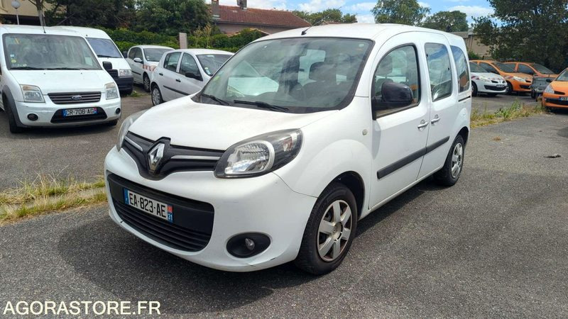 RENAULT KANGOO 172436kms - 2016 - Furgão compacto: foto 1 RENAULT KANGOO 172436kms - 2016 - Furgão compacto: foto 1