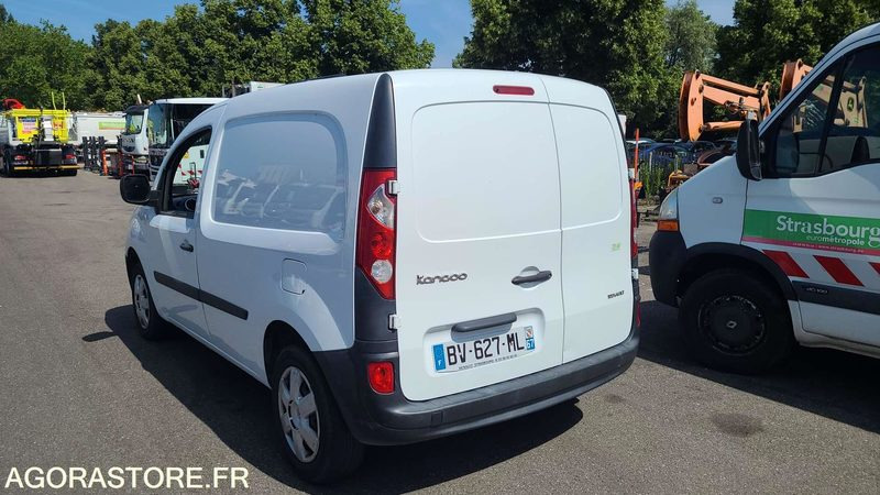 RENAULT KANGOO - 2011 - 81107KM - BV-627-ML - Furgão compacto: foto 3 RENAULT KANGOO - 2011 - 81107KM - BV-627-ML - Furgão compacto: foto 3