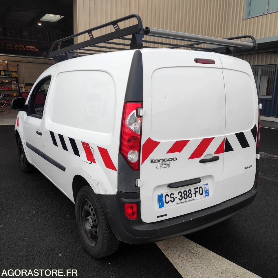 RENAULT - KANGOO - 2013 / 150760 KMS (CS-388-FQ) - Furgão: foto 3 RENAULT - KANGOO - 2013 / 150760 KMS (CS-388-FQ) - Furgão: foto 3