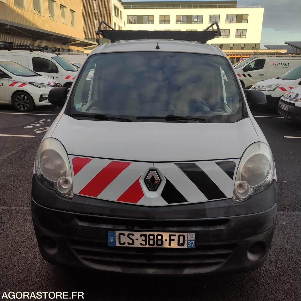 RENAULT - KANGOO - 2013 / 150760 KMS (CS-388-FQ) - Furgão: foto 2 RENAULT - KANGOO - 2013 / 150760 KMS (CS-388-FQ) - Furgão: foto 2