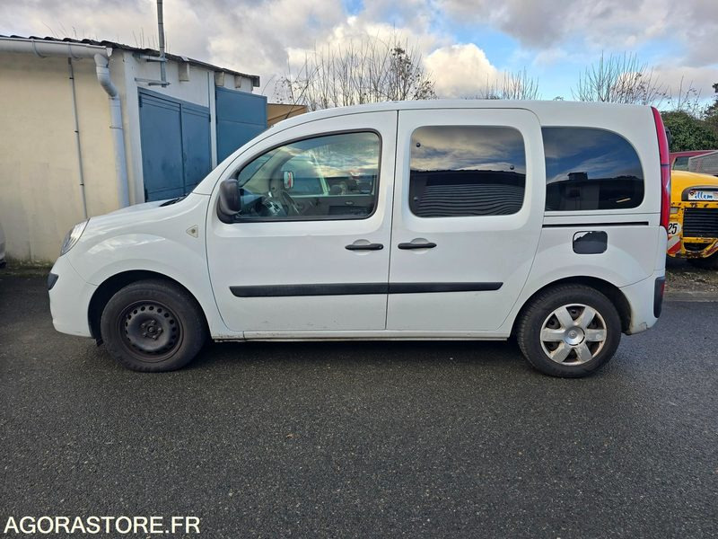 RENAULT KANGOO BJ 326 DF - 109223kms - 2011 - Automóvel: foto 1 RENAULT KANGOO BJ 326 DF - 109223kms - 2011 - Automóvel: foto 1