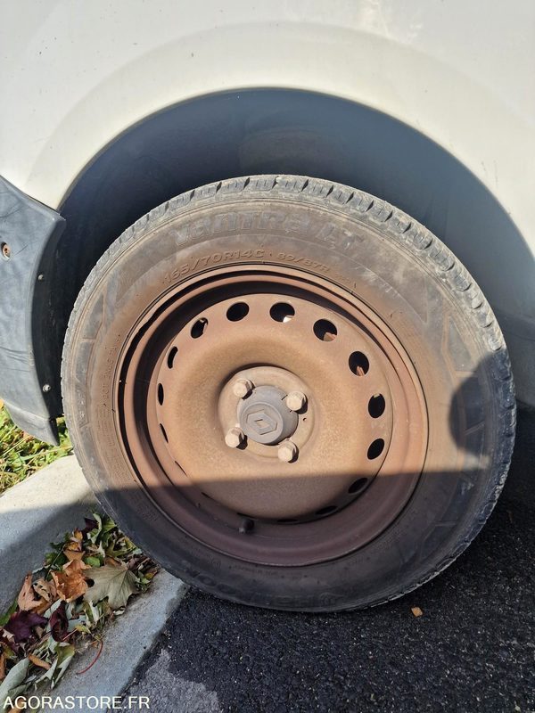 Furgão compacto RENAULT KANGOO - LOT N°1: foto 19 Furgão compacto RENAULT KANGOO - LOT N°1: foto 19