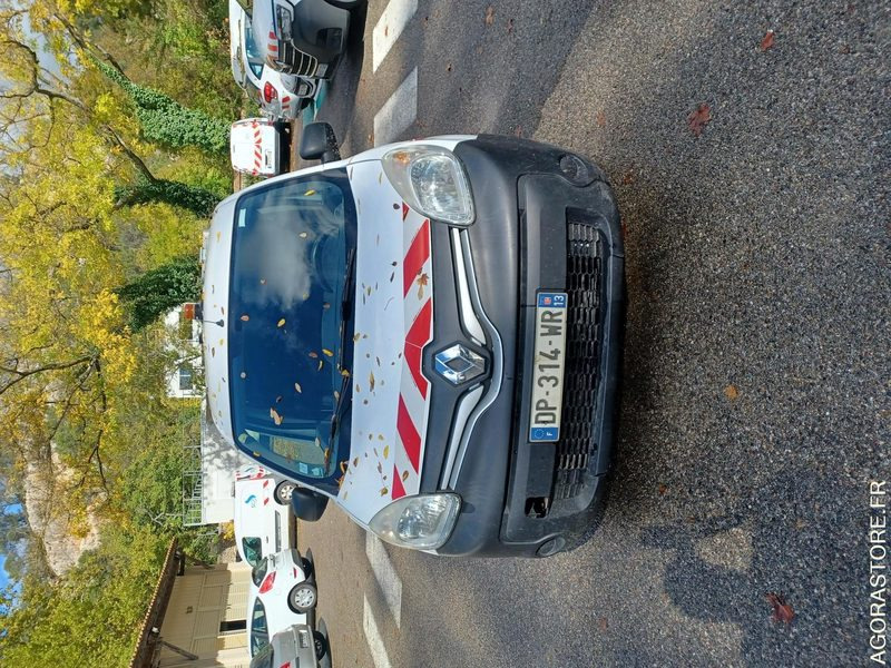RENAULT KANGOO / REF SCP : 957 - Furgão: foto 2 RENAULT KANGOO / REF SCP : 957 - Furgão: foto 2