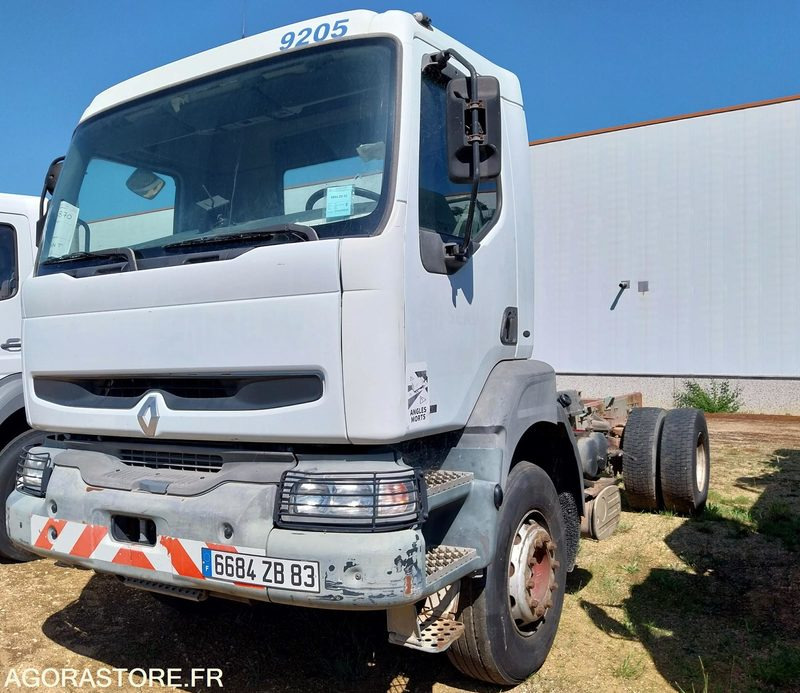 RENAULT KERAX 300-19 / 1998 / 252820 km - Camião chassi: foto 2 RENAULT KERAX 300-19 / 1998 / 252820 km - Camião chassi: foto 2