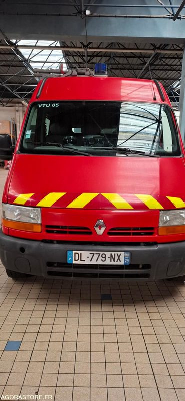 RENAULT MASTER 2.2 dCi 90 - DL779NX - Furgão: foto 3 RENAULT MASTER 2.2 dCi 90 - DL779NX - Furgão: foto 3