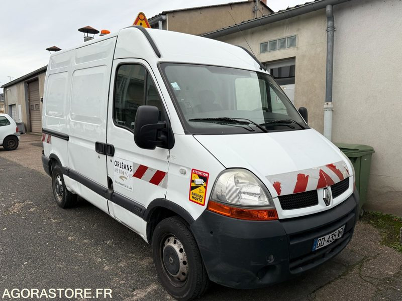 RENAULT MASTER - 2005 - 190100KM - Furgão: foto 2 RENAULT MASTER - 2005 - 190100KM - Furgão: foto 2
