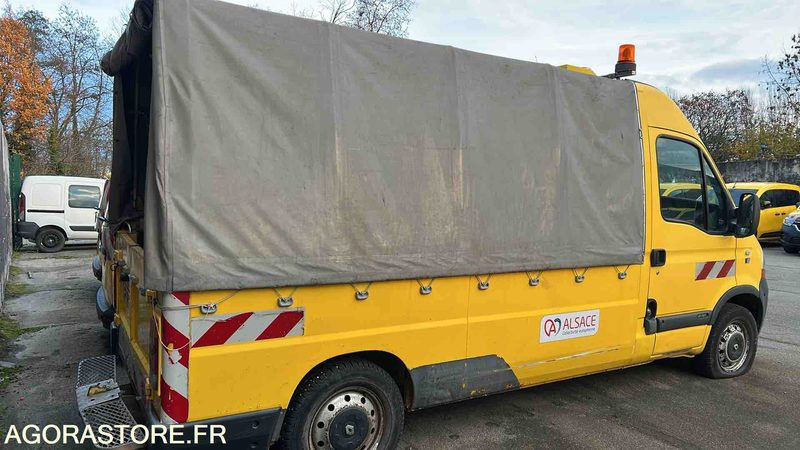 RENAULT MASTER - 2008- 270846 KM - AV417LP - Furgão: foto 2 RENAULT MASTER - 2008- 270846 KM - AV417LP - Furgão: foto 2