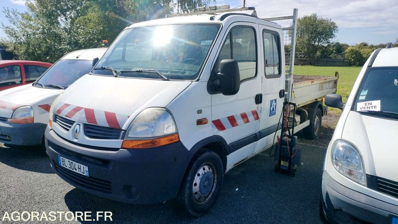 RENAULT MASTER - 2008 - 277903 KM - Furgão: foto 1 RENAULT MASTER - 2008 - 277903 KM - Furgão: foto 1