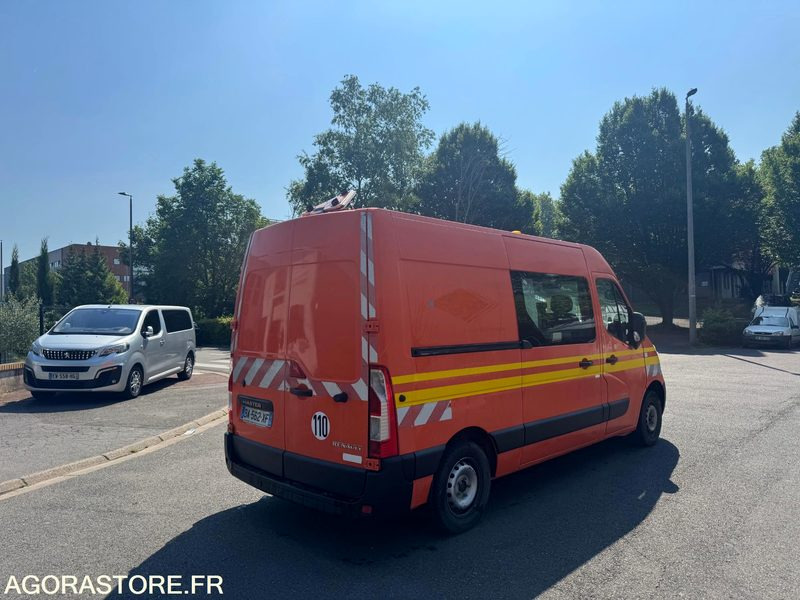 RENAULT MASTER 7 PLACES 288 000 KM - Furgão: foto 5 RENAULT MASTER 7 PLACES 288 000 KM - Furgão: foto 5