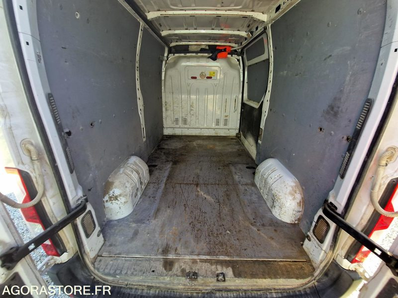 Furgão RENAULT MASTER- BY119KX - 2011 / 342 014 KM: foto 15