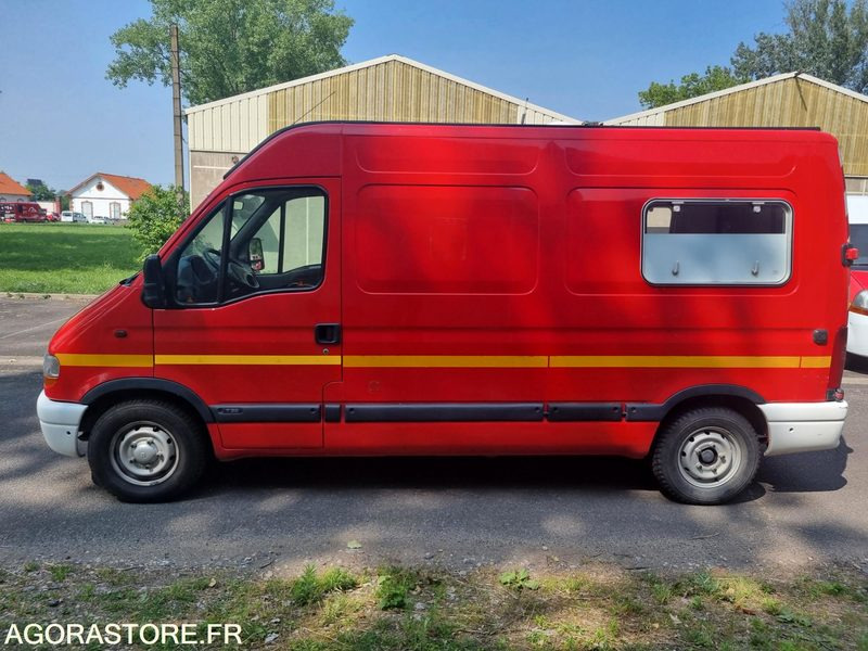 RENAULT MASTER L2H2 - CL 646 AB - 118636 Kms - Furgão: foto 2 RENAULT MASTER L2H2 - CL 646 AB - 118636 Kms - Furgão: foto 2