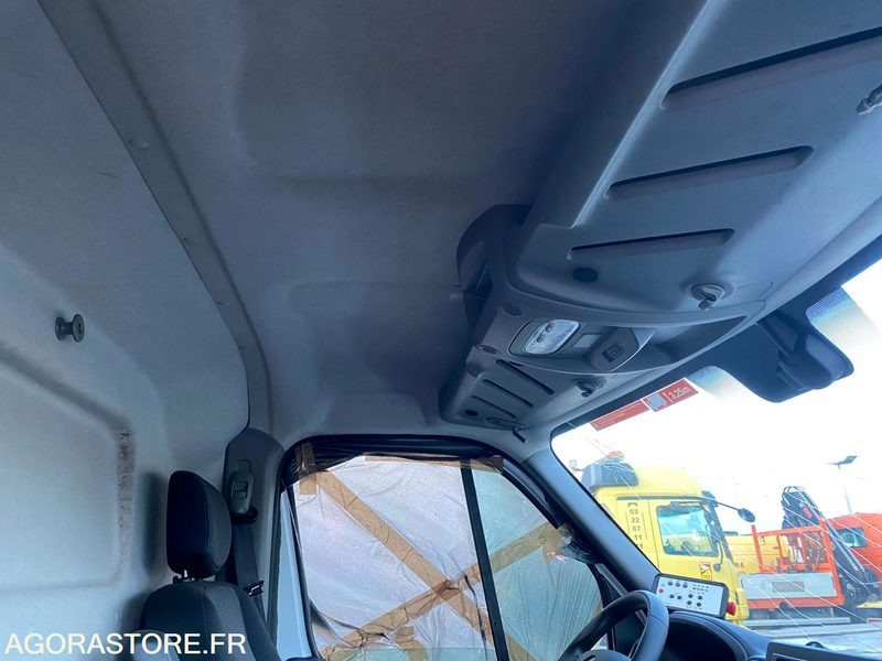 RENAULT MASTER NACELLE - Furgão: foto 4 RENAULT MASTER NACELLE - Furgão: foto 4