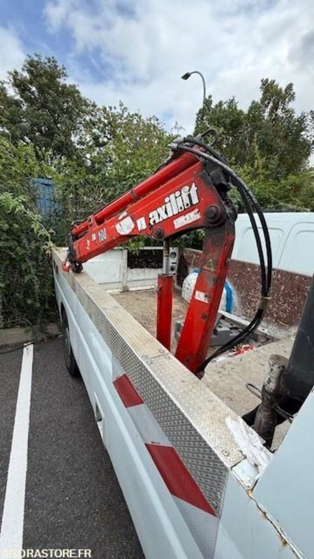 RENAULT MASTER PICKUP AVEC GRUE DE CHARGEMENT - Furgão: foto 3 RENAULT MASTER PICKUP AVEC GRUE DE CHARGEMENT - Furgão: foto 3