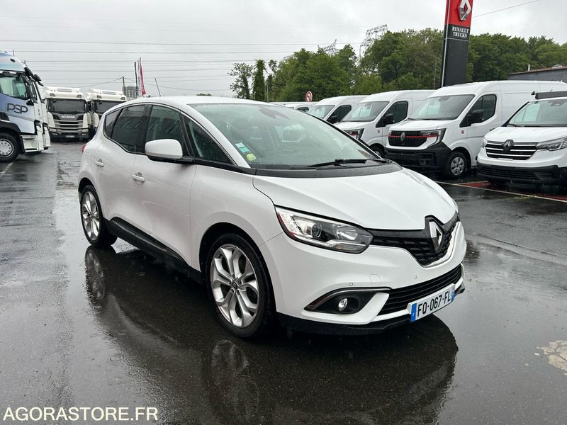 RENAULT SCENIC DCI 120 BUISNESS 154791KMS 06/2020 - Automóvel: foto 4 RENAULT SCENIC DCI 120 BUISNESS 154791KMS 06/2020 - Automóvel: foto 4
