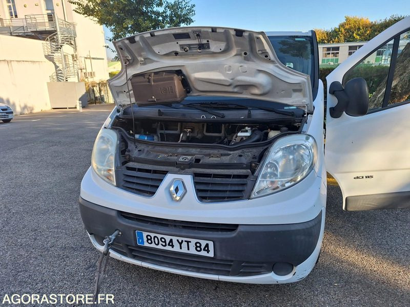 RENAULT TRAFIC - Minibus, Furgão de passageiros: foto 2 RENAULT TRAFIC - Minibus, Furgão de passageiros: foto 2