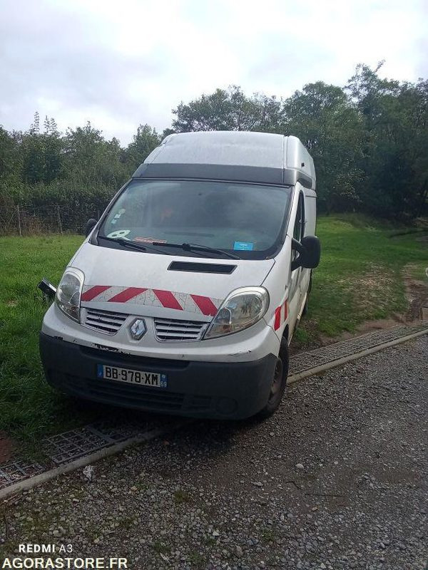 RENAULT TRAFIC - Furgão: foto 2 RENAULT TRAFIC - Furgão: foto 2