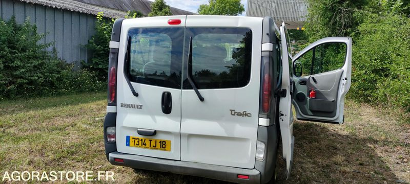 Minibus, Furgão de passageiros RENAULT TRAFIC II: foto 6