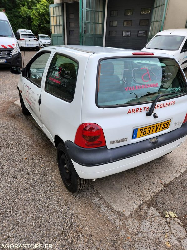 RENAULT TWINGO - Automóvel: foto 4 RENAULT TWINGO - Automóvel: foto 4
