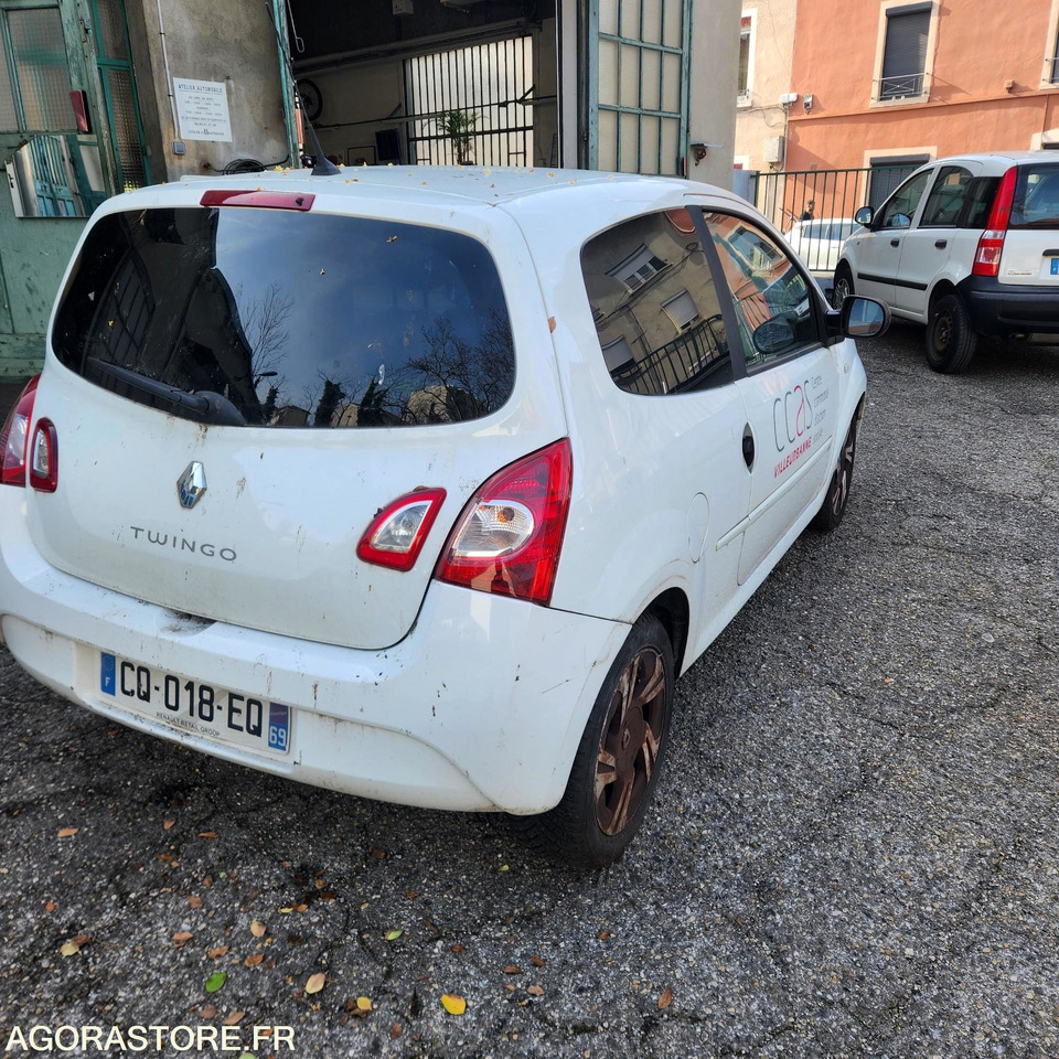 RENAULT TWINGO - Automóvel: foto 4 RENAULT TWINGO - Automóvel: foto 4