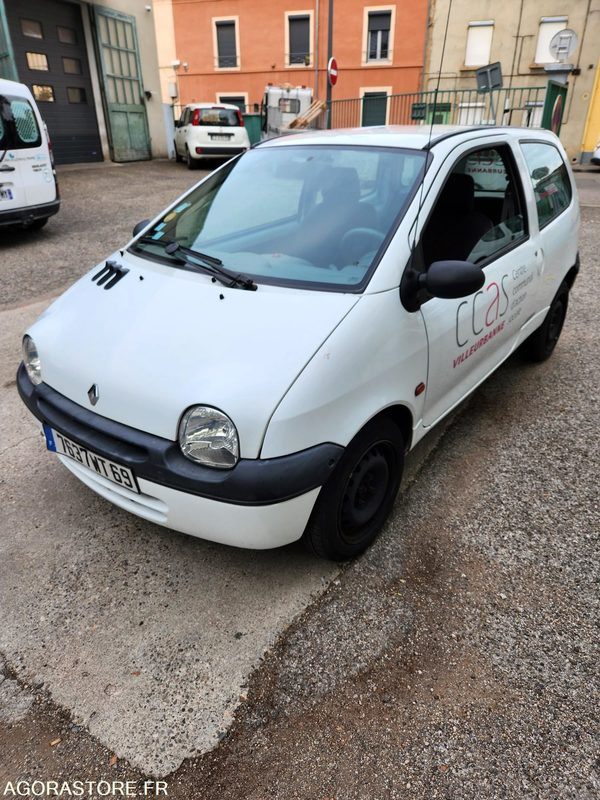 RENAULT TWINGO - Automóvel: foto 1 RENAULT TWINGO - Automóvel: foto 1