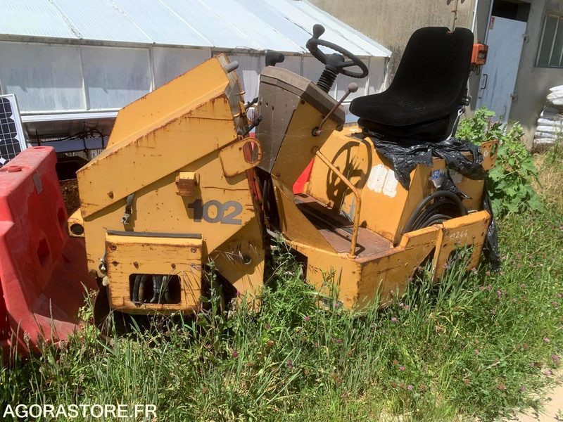ROULEAU CYLINDRE (compresseur) - Compactador de asfalto: foto 1 ROULEAU CYLINDRE (compresseur) - Compactador de asfalto: foto 1