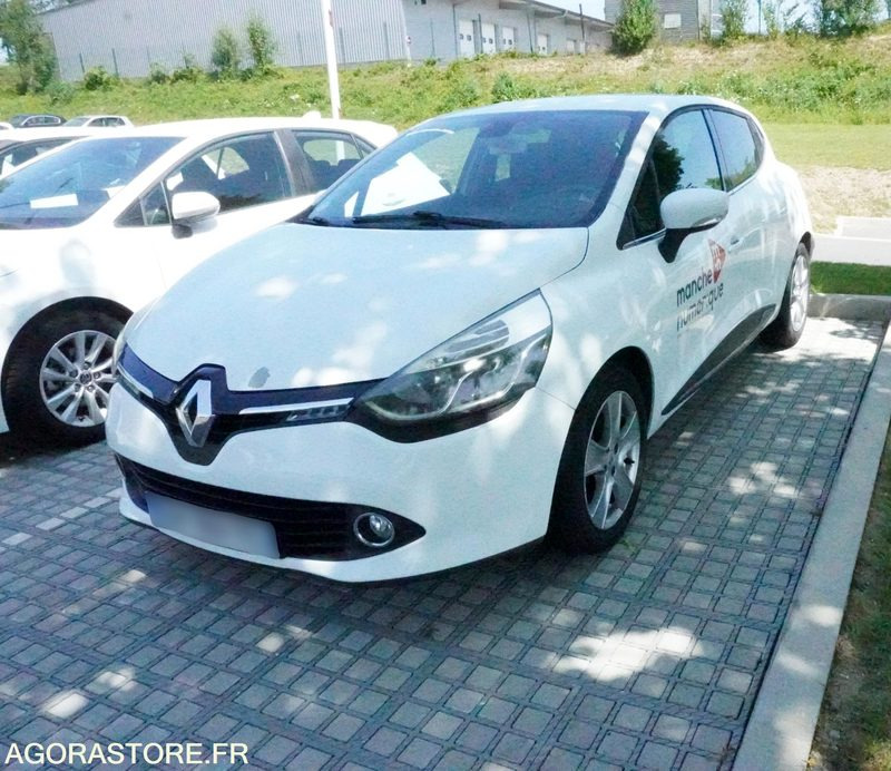 Renault Clio 4 124964 kms 2013 - Automóvel: foto 1 Renault Clio 4 124964 kms 2013 - Automóvel: foto 1