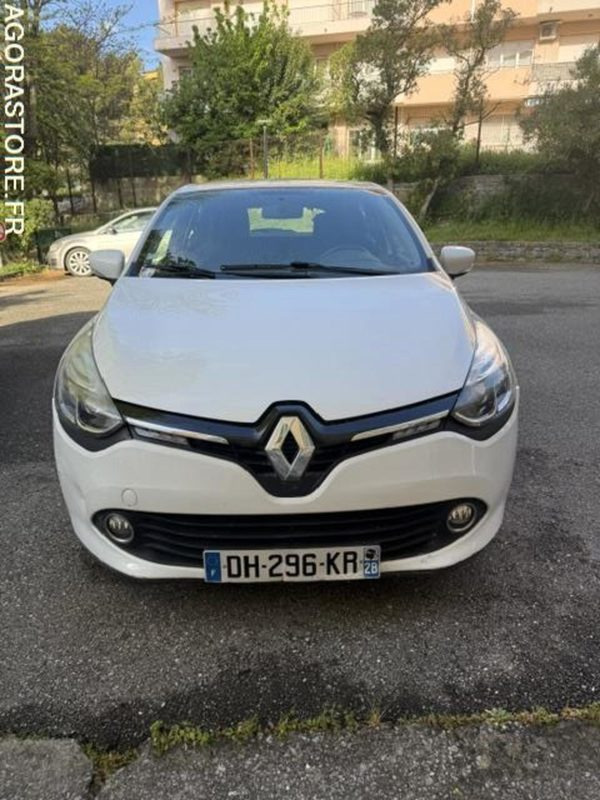 Renault Clio 4 56017 kms 2014 - Automóvel: foto 1 Renault Clio 4 56017 kms 2014 - Automóvel: foto 1