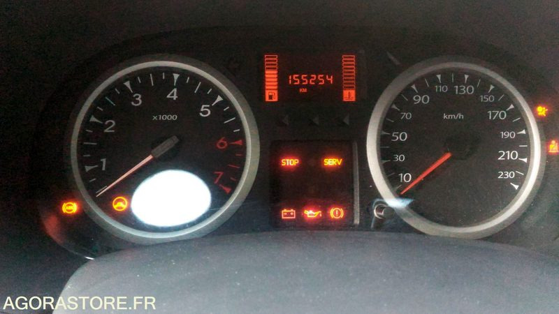 Renault Clio Campus 155254 kms 2010 - Automóvel: foto 4 Renault Clio Campus 155254 kms 2010 - Automóvel: foto 4