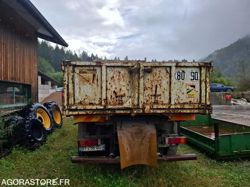 Renault KERAX 2004 - 252967 kms - Carrinha basculante: foto 3 Renault KERAX 2004 - 252967 kms - Carrinha basculante: foto 3