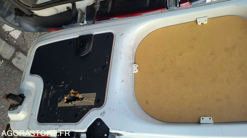 Furgão compacto Renault Kangoo - 2011 - 187066kms - BV683ML: foto 6 Furgão compacto Renault Kangoo - 2011 - 187066kms - BV683ML: foto 6