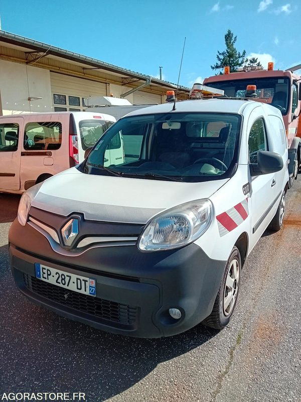Renault Kangoo - 2017 - 127918 kms - Furgão compacto: foto 1 Renault Kangoo - 2017 - 127918 kms - Furgão compacto: foto 1