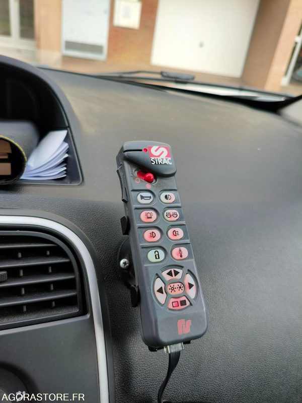 Renault Kangoo II Police municipale 21785 kms 2019 - Furgão: foto 5 Renault Kangoo II Police municipale 21785 kms 2019 - Furgão: foto 5
