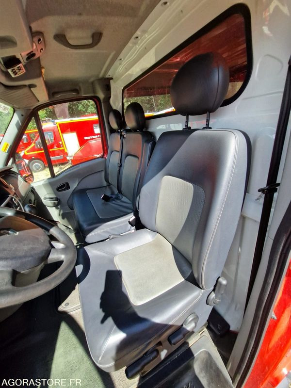 Renault Master - 2007 - 61866 - 4156ZG27 - Furgão: foto 5 Renault Master - 2007 - 61866 - 4156ZG27 - Furgão: foto 5