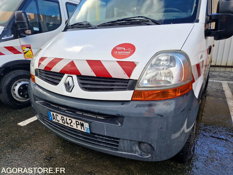 Renault Master - 294395- 2009- AC842PM - Furgão: foto 5 Renault Master - 294395- 2009- AC842PM - Furgão: foto 5
