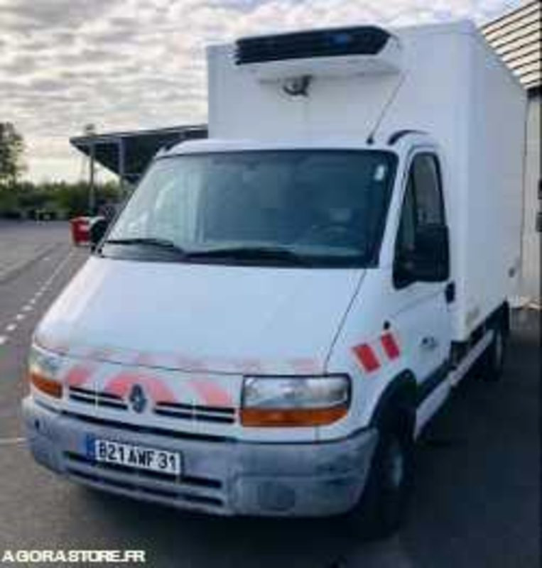 Renault Master Frigorifique 3T5 - 245575km - 2002 - Carrinha frigorífica: foto 3 Renault Master Frigorifique 3T5 - 245575km - 2002 - Carrinha frigorífica: foto 3
