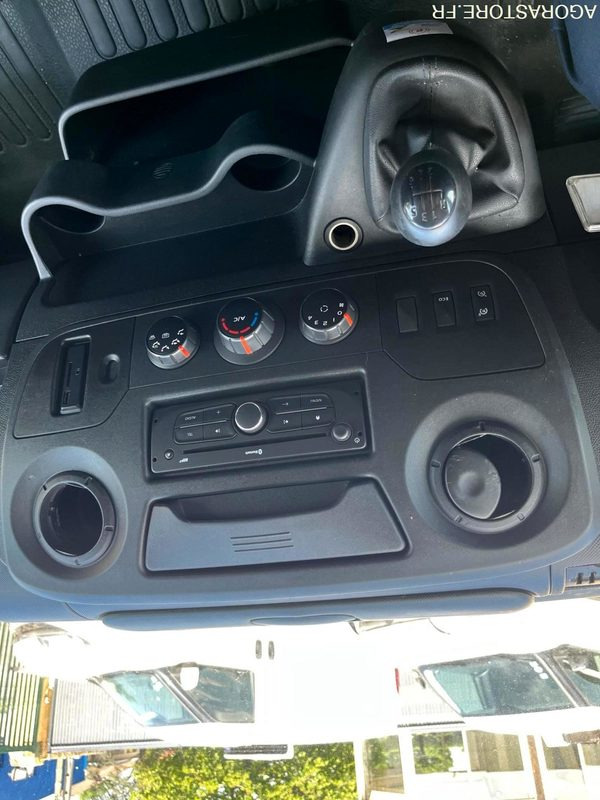 Renault Master L1H1 Grand Confort Blanc - 2019 - 148 030km - Furgão compacto: foto 5 Renault Master L1H1 Grand Confort Blanc - 2019 - 148 030km - Furgão compacto: foto 5