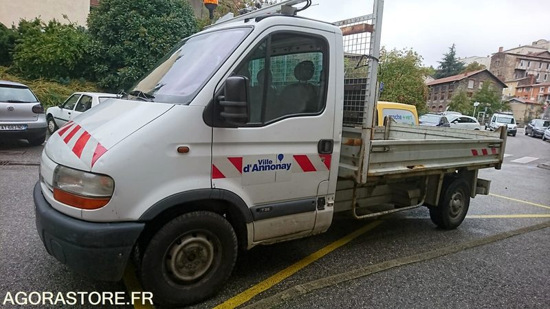 Renault Master plateau 2.2 L DCI 1998 192271 kms - 7003PG07 - Carrinha basculante: foto 2 Renault Master plateau 2.2 L DCI 1998 192271 kms - 7003PG07 - Carrinha basculante: foto 2