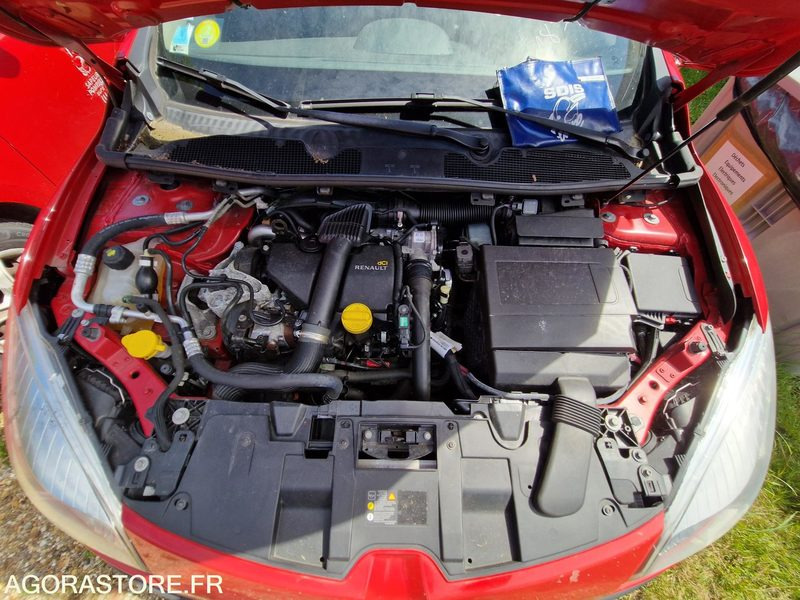 Renault Megane - 2011 - 189868 - BX635NP - Automóvel: foto 5 Renault Megane - 2011 - 189868 - BX635NP - Automóvel: foto 5