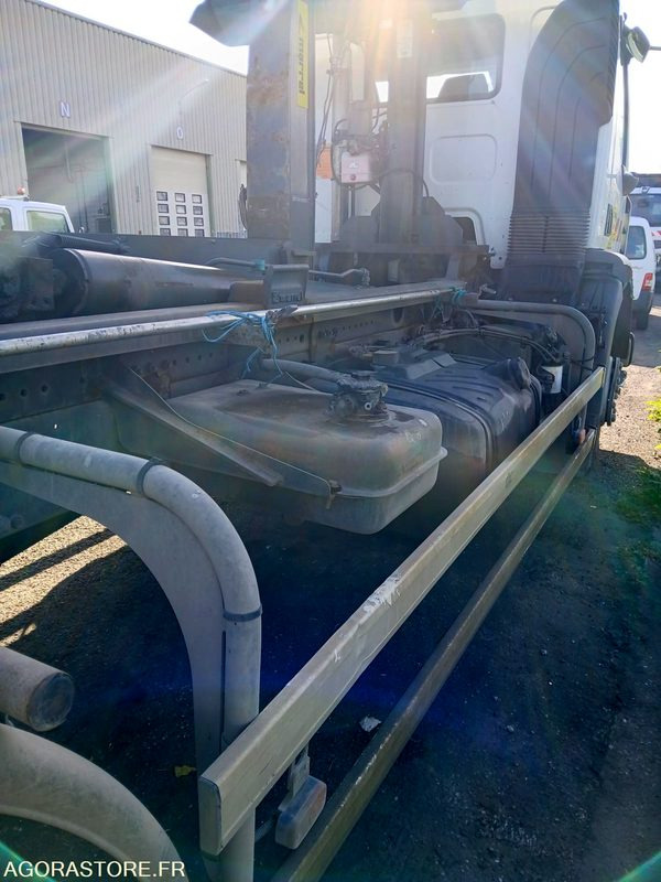 Renault Midlum BX-718-LK - Camião polibenne: foto 5 Renault Midlum BX-718-LK - Camião polibenne: foto 5