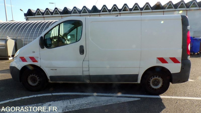 Renault Trafic AD-751-WW (BE) - Furgão: foto 1 Renault Trafic AD-751-WW (BE) - Furgão: foto 1