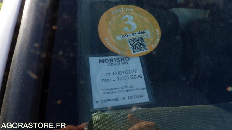 Renault Trafic AD-751-WW (BE) - Furgão: foto 3 Renault Trafic AD-751-WW (BE) - Furgão: foto 3