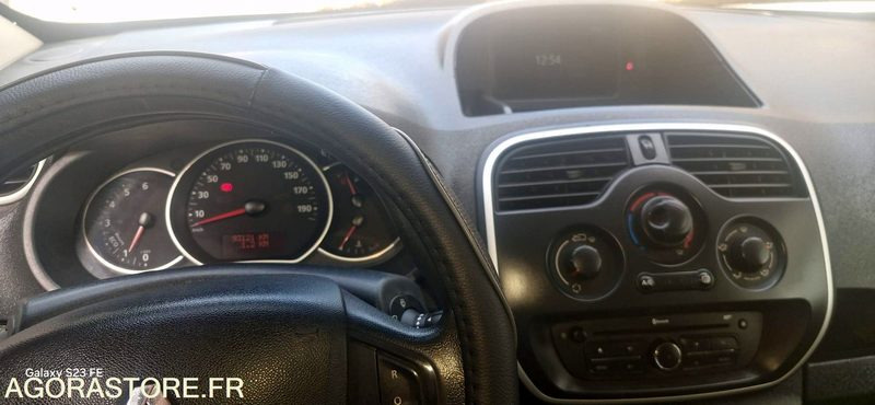 Renault kangoo 1.2 tce 115 cv 93121 kms Annee 2018 Clim Gps - Furgão compacto: foto 2 Renault kangoo 1.2 tce 115 cv 93121 kms Annee 2018 Clim Gps - Furgão compacto: foto 2
