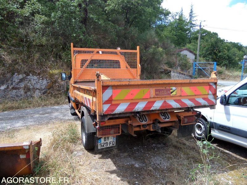 Renault mascott tribenne 5T- 310000km - 2001 (BY-529-FQ) - Carrinha basculante: foto 4 Renault mascott tribenne 5T- 310000km - 2001 (BY-529-FQ) - Carrinha basculante: foto 4