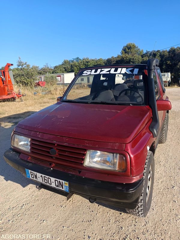 SUZUKI VITARA JLX - 1993 - 95350KMS - SUV: foto 2 SUZUKI VITARA JLX - 1993 - 95350KMS - SUV: foto 2