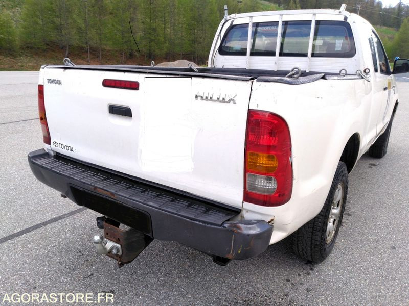 TOYOTA HILUX - Carrinha basculante: foto 2 TOYOTA HILUX - Carrinha basculante: foto 2