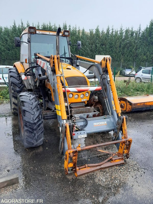 TRACTEUR RENAULT ERGOS446 avec chargeur FAUCHEUX F26R 7580h - Trator: foto 1 TRACTEUR RENAULT ERGOS446 avec chargeur FAUCHEUX F26R 7580h - Trator: foto 1