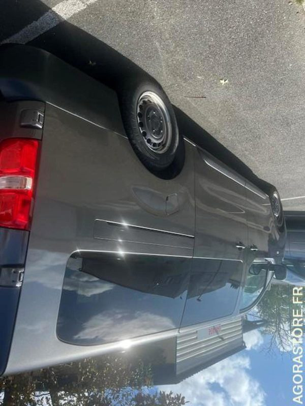 TTC / 0% TVA - MINIBUS CITROEN JUMPY SPACETOURER 1.5L BHDI - 4 portes - 2019 - Minibus, Furgão de passageiros: foto 5 TTC / 0% TVA - MINIBUS CITROEN JUMPY SPACETOURER 1.5L BHDI - 4 portes - 2019 - Minibus, Furgão de passageiros: foto 5