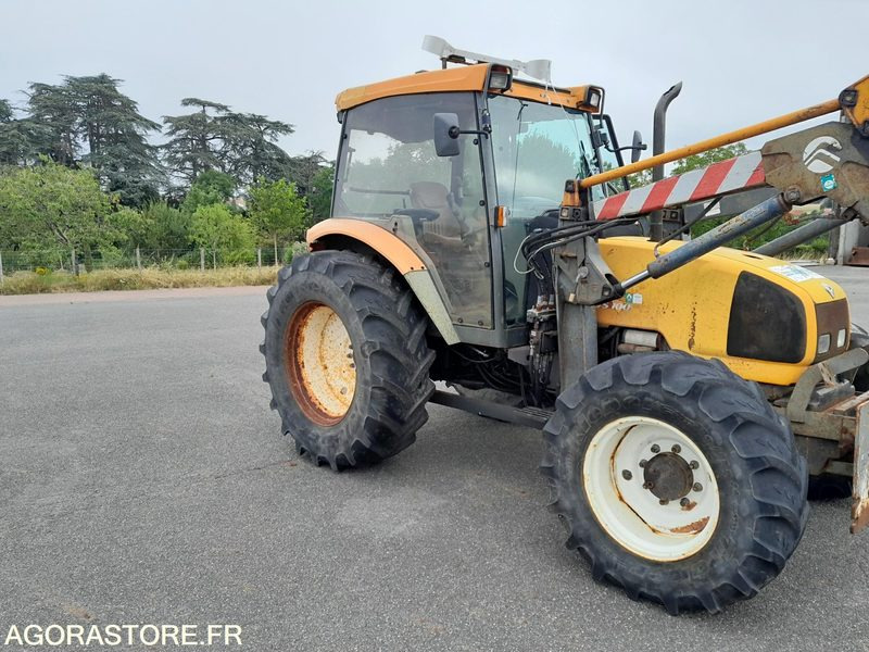 Tracteur Renault Ergos100 avec chargeur FAUCHEUX F26R - Trator: foto 1 Tracteur Renault Ergos100 avec chargeur FAUCHEUX F26R - Trator: foto 1