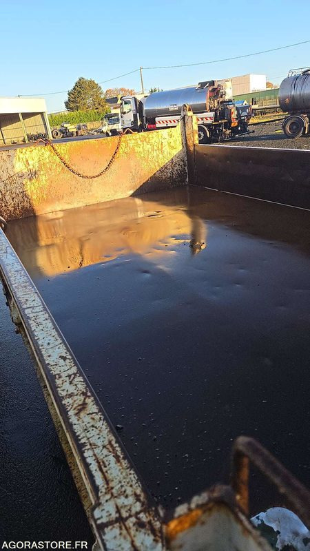 IVECO CAM - 2003 - 213734 KM - BY-253-GK - Tractor: foto 4 IVECO CAM - 2003 - 213734 KM - BY-253-GK - Tractor: foto 4